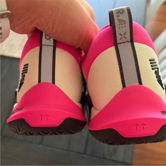 NWOT RAD V2 - Picture 4 of 5